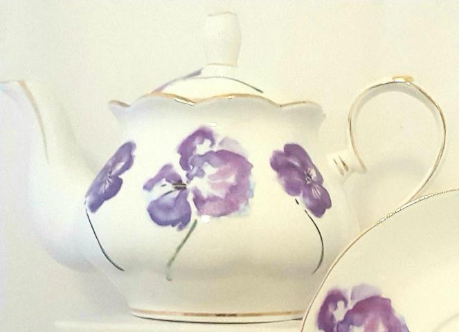 Pansy Romance 4Cup Teapot (Custom)