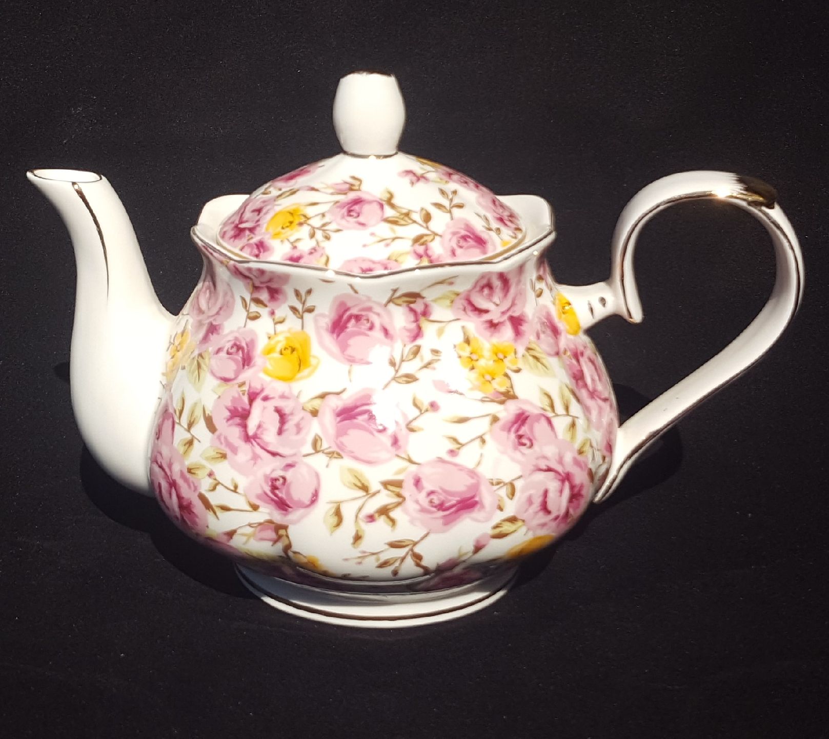 Candy & Lemon Rose Bloom 4 cup teapot - Click Image to Close