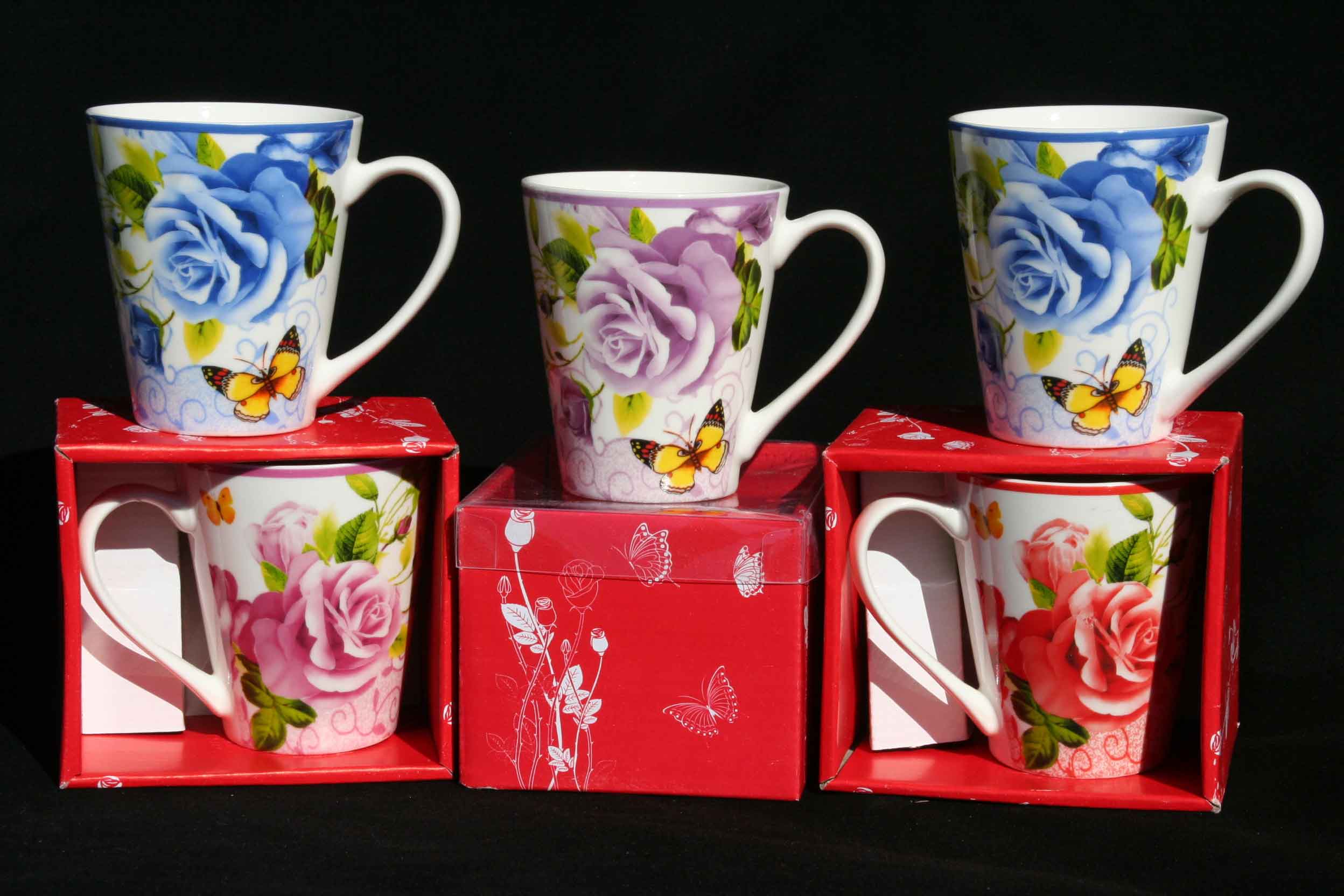 Banksia Rose Cavalier Beaker