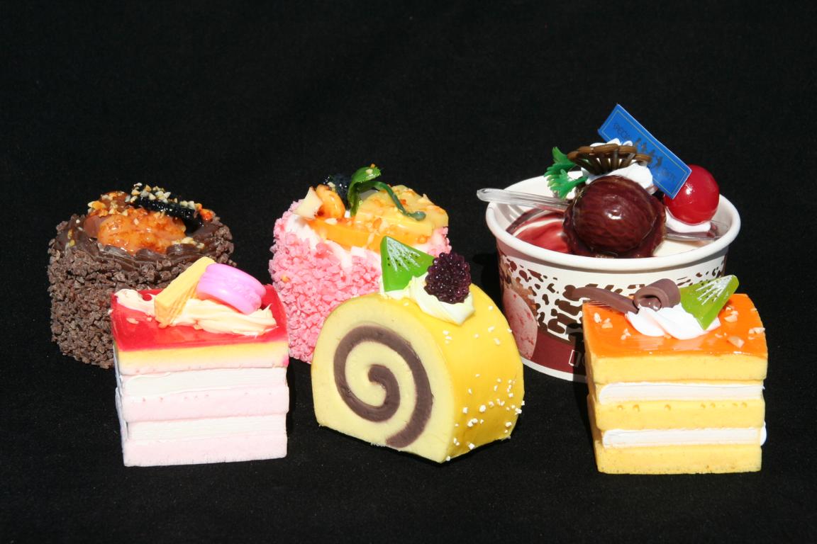 Foam Mini Cakes Assorted Pk 6