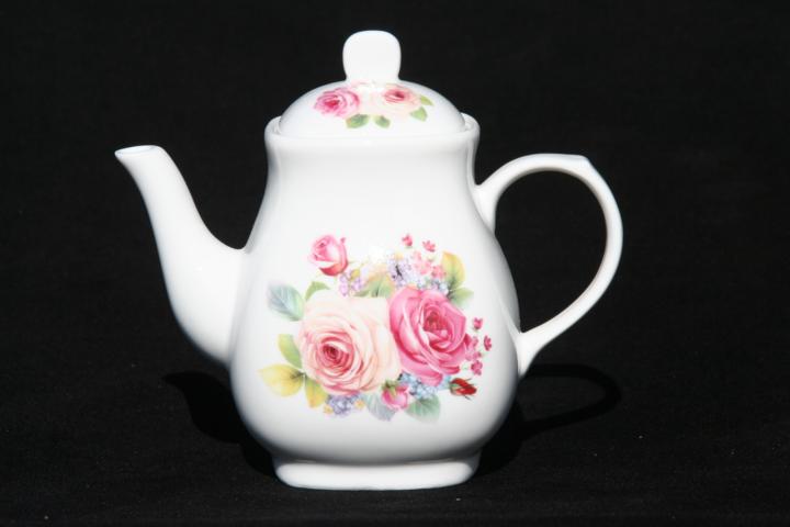 Small Teapot 400mls Engish Arrangement