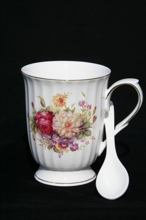 Spring Bloom Large Beaker and Spoon