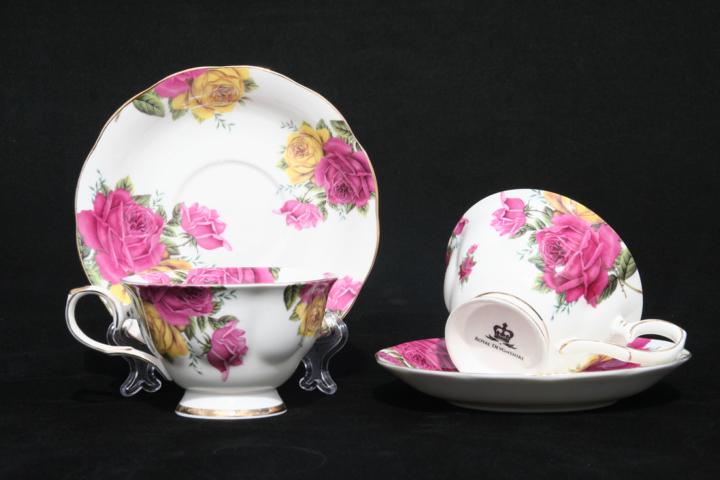 Dianna 2 Cup & Saucer Set