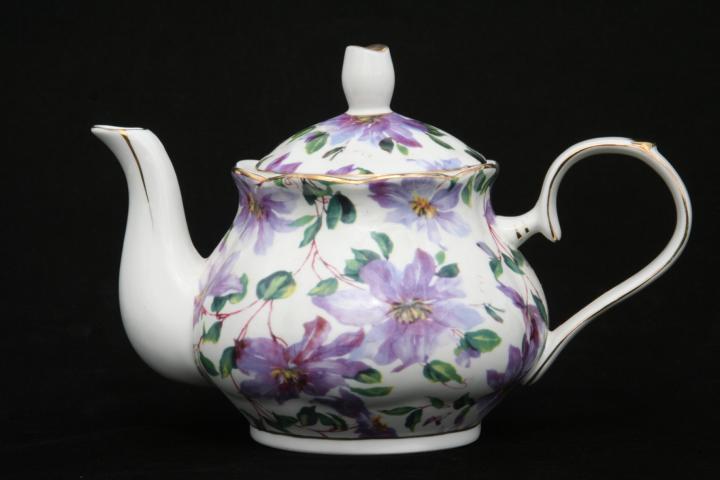 Cindy 4 cup Teapot