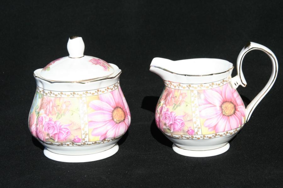 Belle Fleur Sugar & Creamer Set