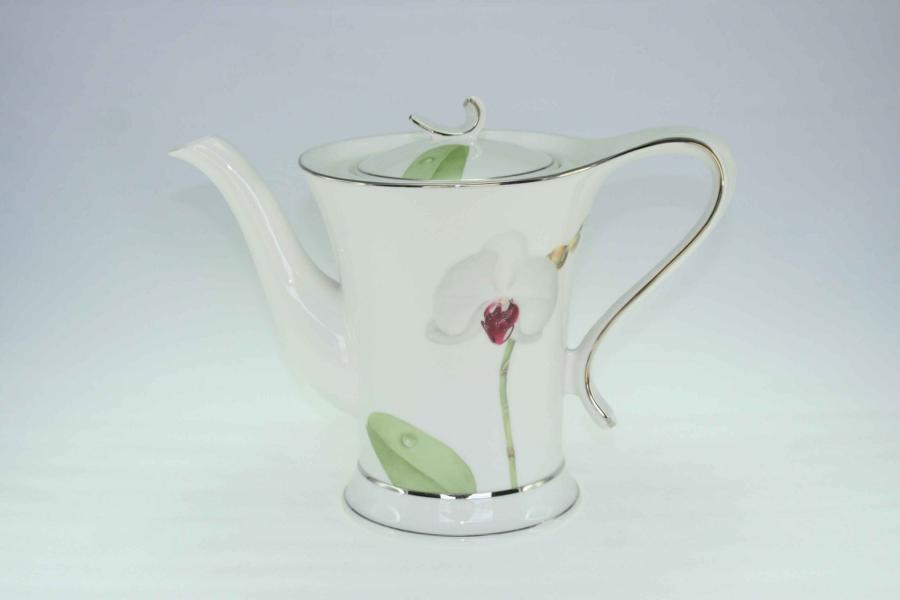 White Flower Teapot