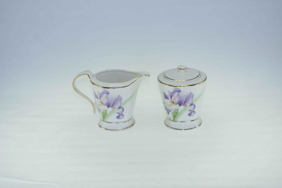 Purple Iris Milk & Sugar Set