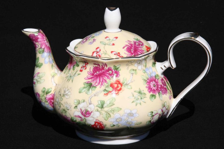 Imari 4 Cup Teapot