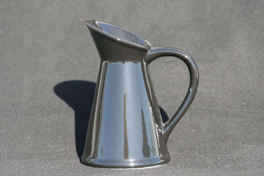 Small Milk Urn Vase Black