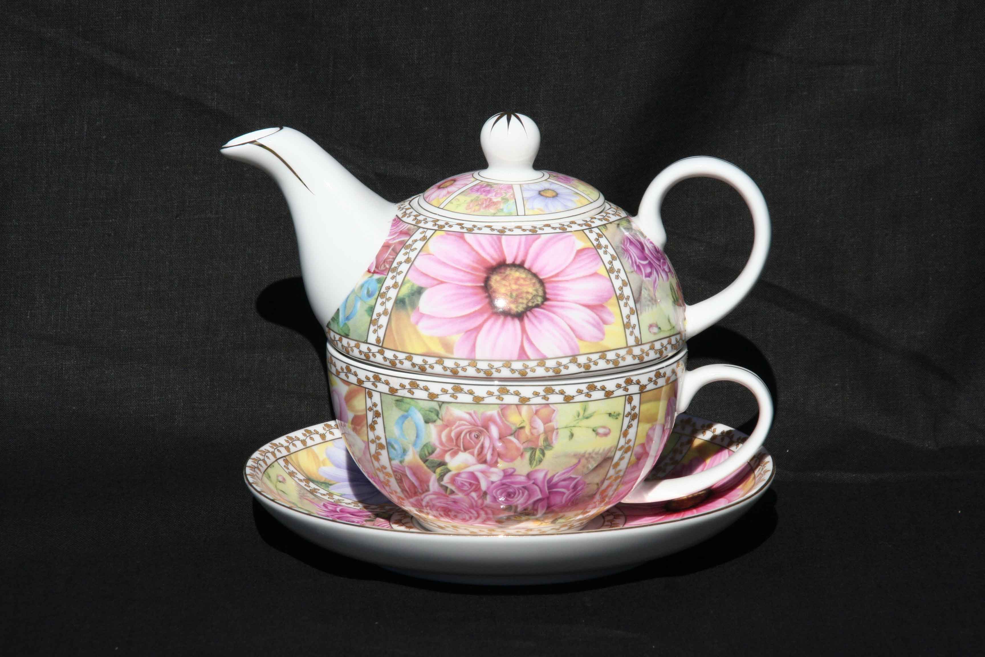 Belle Fleur tea for one set