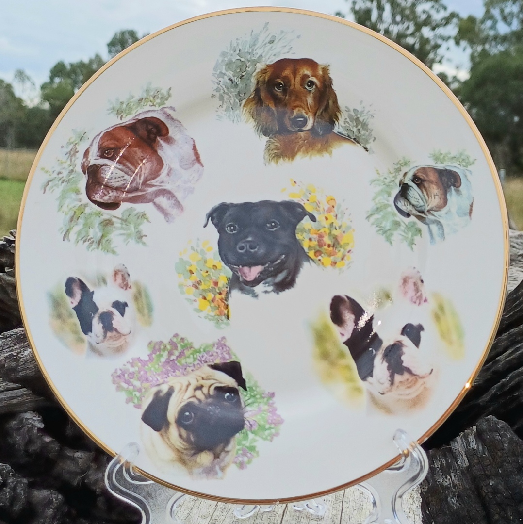 Dog love Display Custom Plate