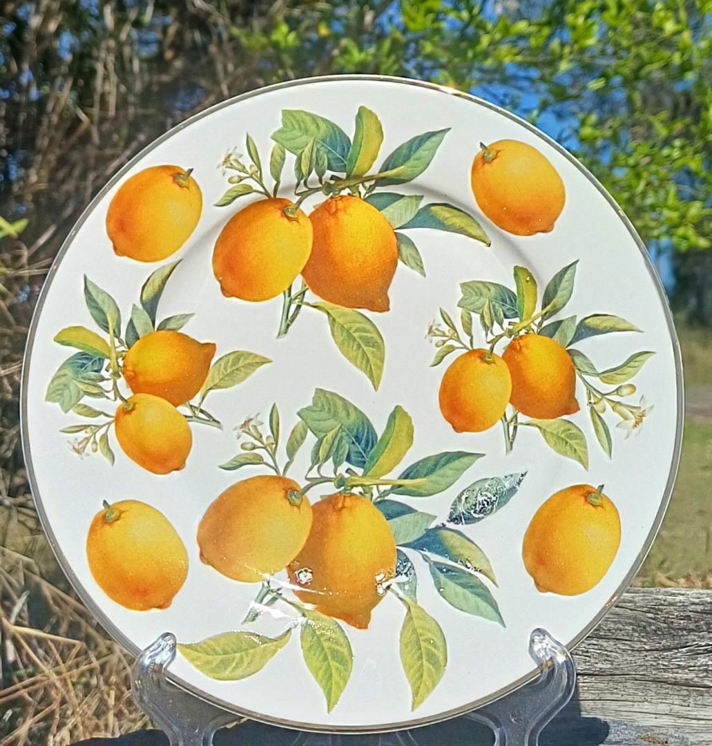 Lemon Garden Display Plate