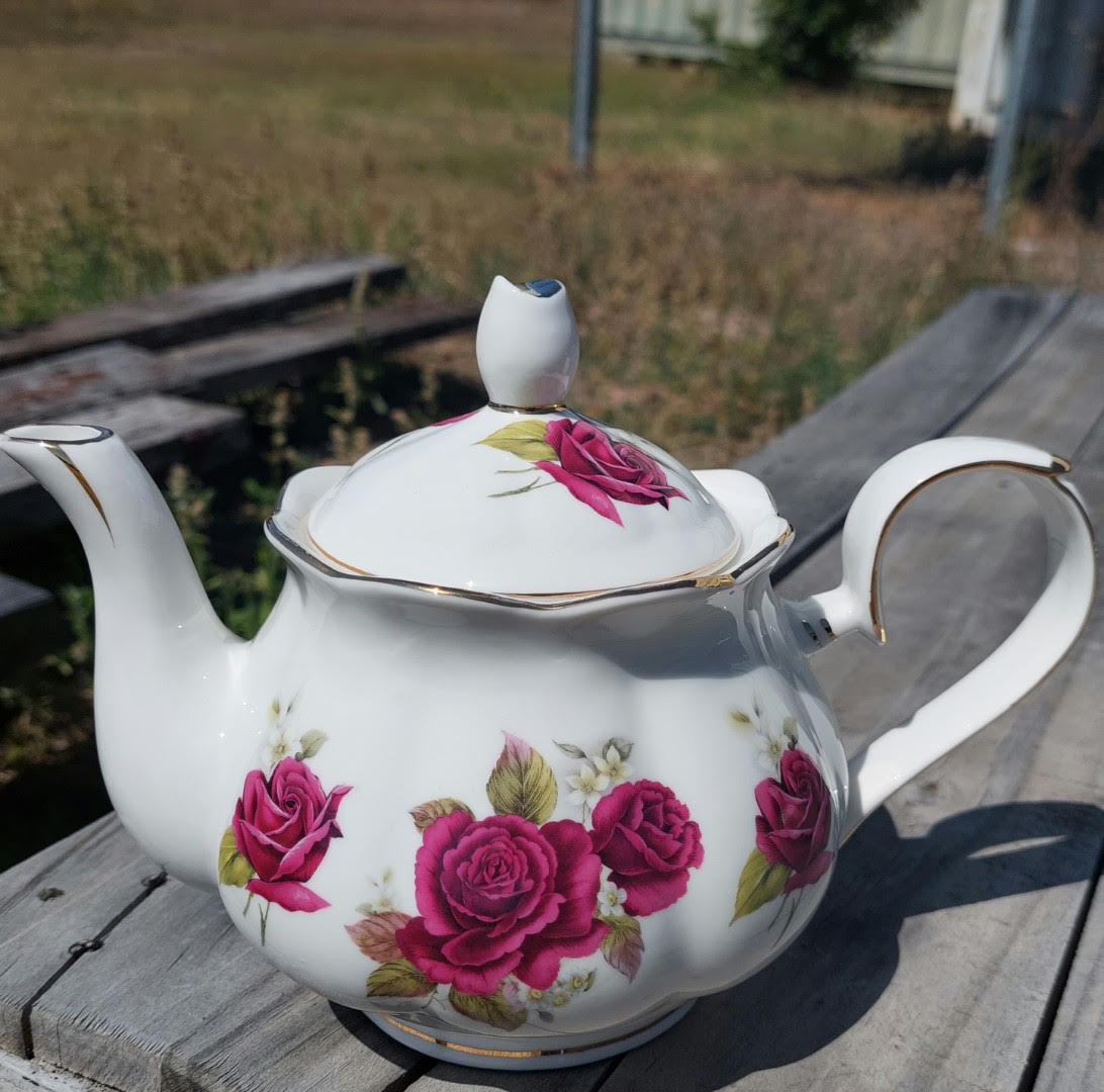 Ruby Rose 4 cup Teapot (Custom)