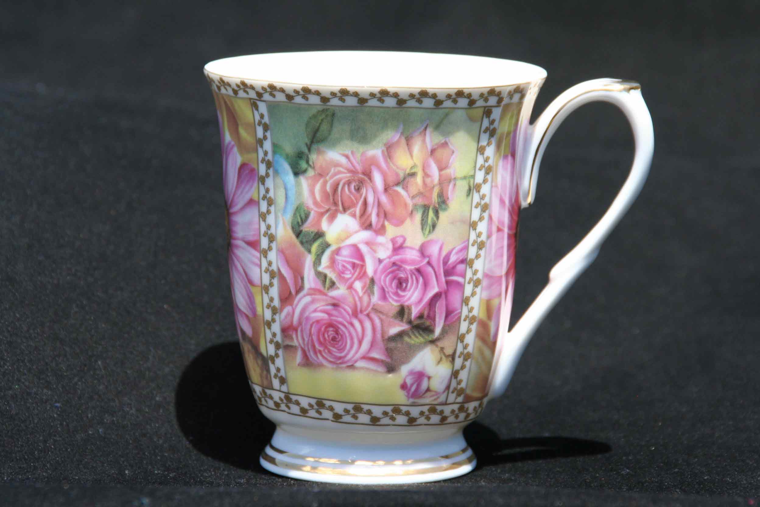 Belle Fleur Chintz Beaker