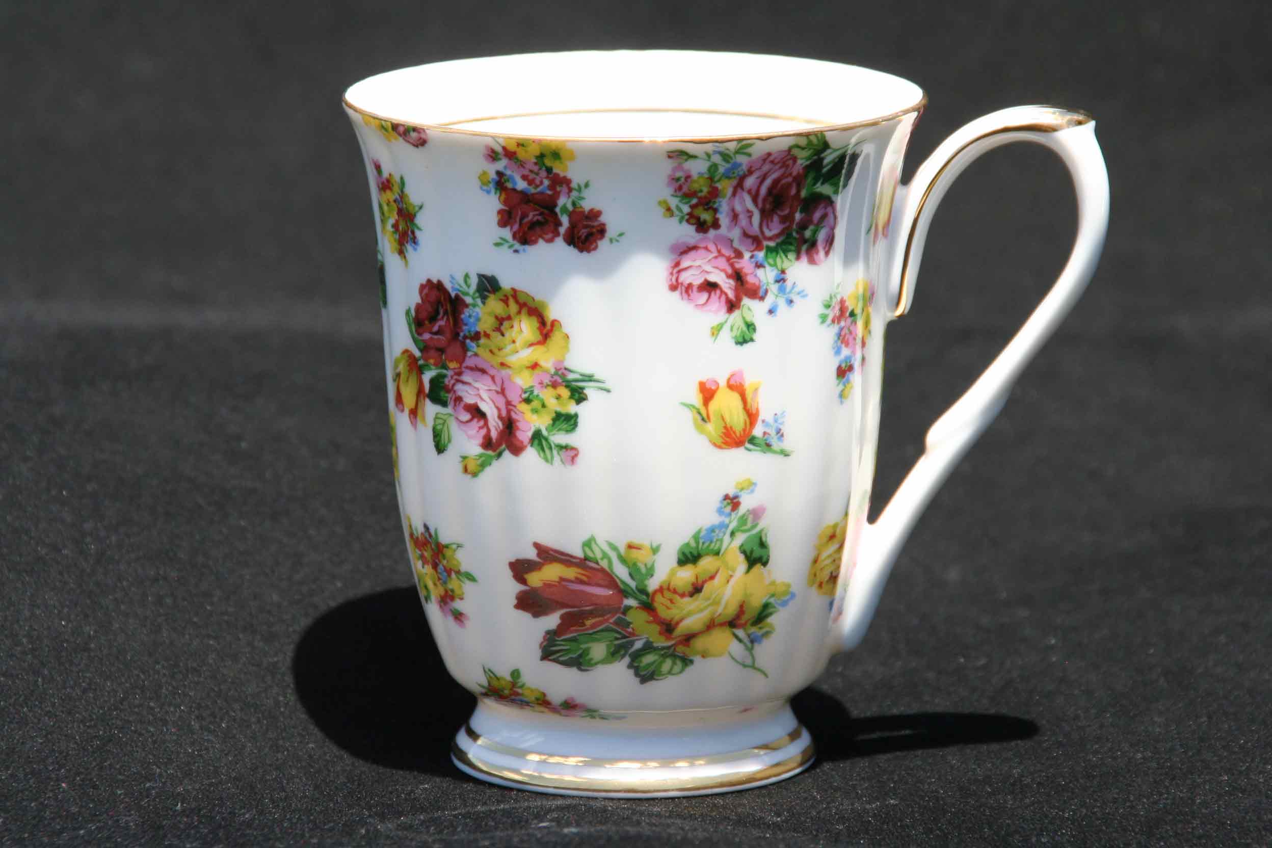 Georgina Chintz Beaker