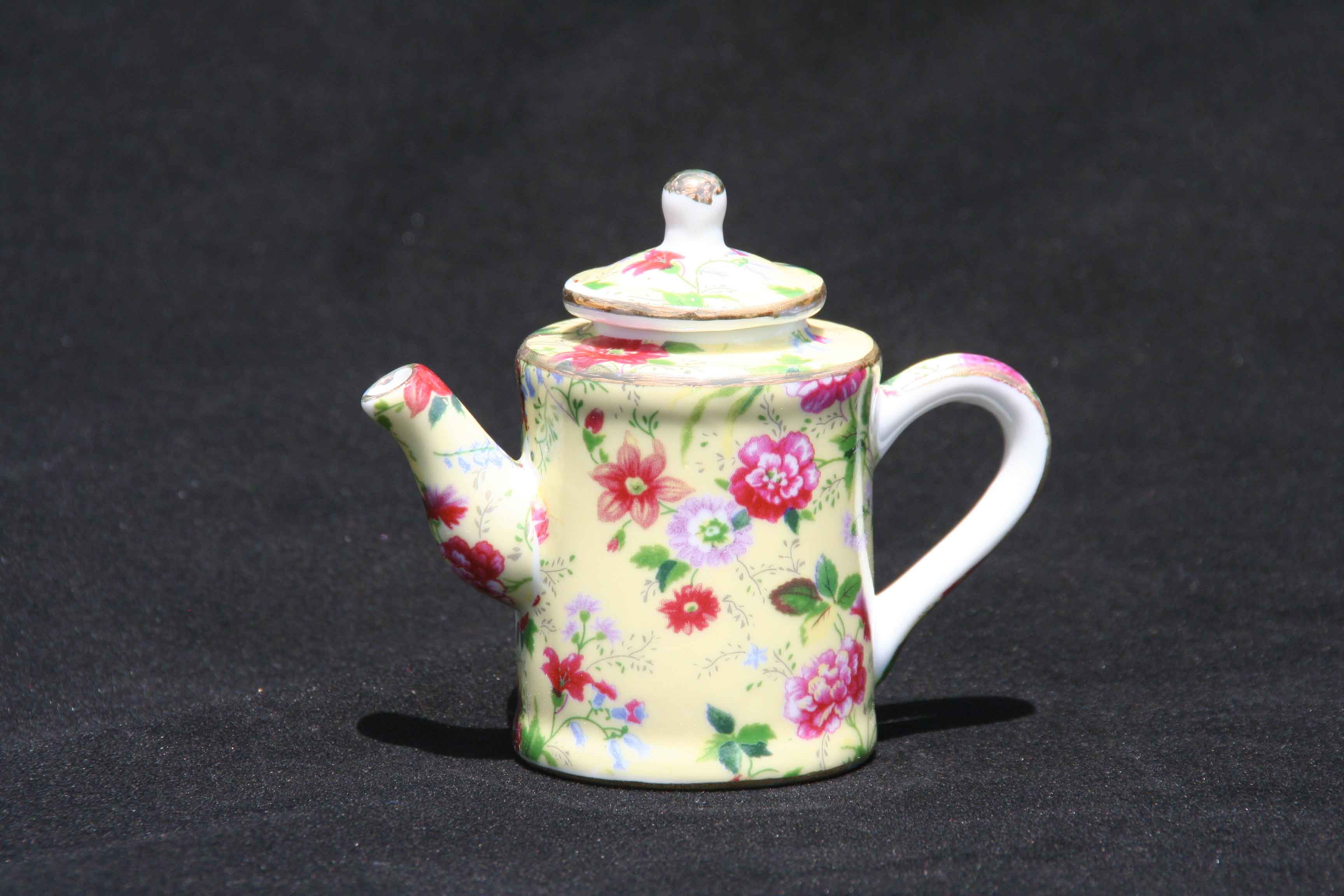 Cottage Life Mini Teapot Jug Shape
