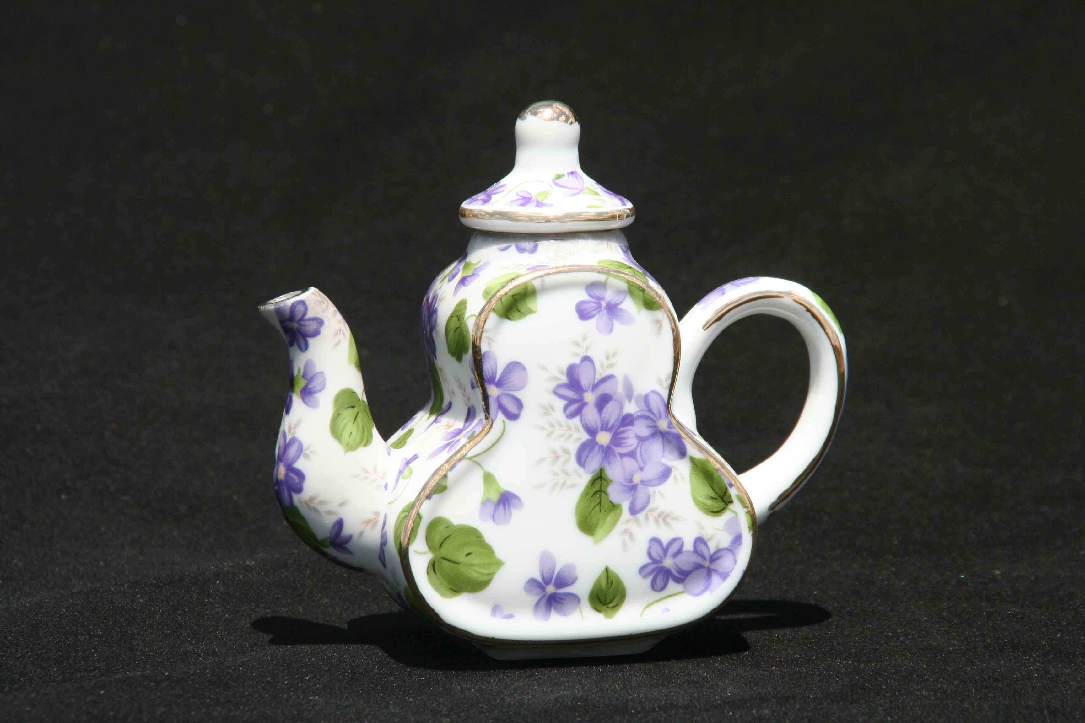 Sweet Violet Mini Teapot Pear Shape